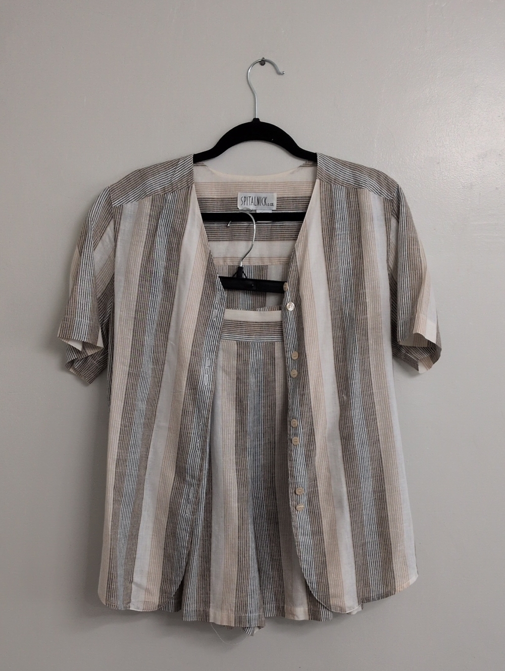 Spitalnick &Co.  Blouse And Shorts